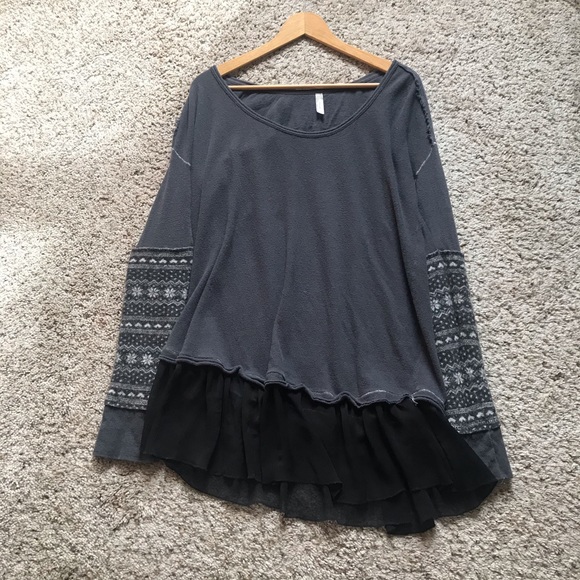Free People Tops - Free People | grey long sleeve ruffle top